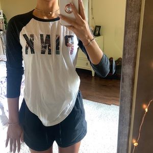 PINK Victoria’s Secret 3/4 Length Sleeve - size XS